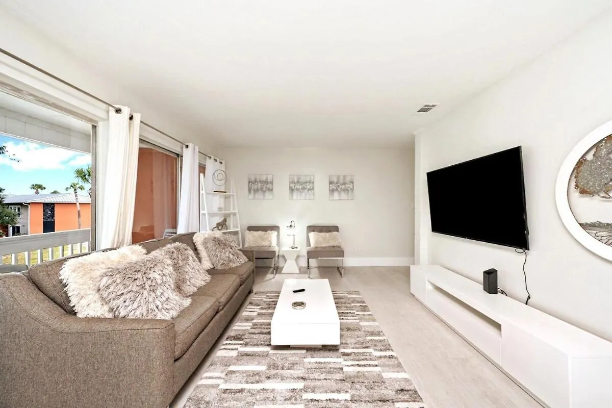 Marvelous Mermaid Lake View Central Destin Holiday home